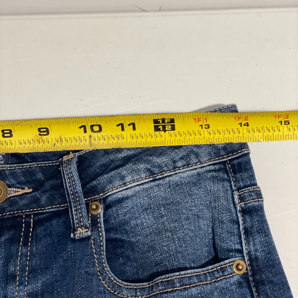 Hatlev Womens Blue Denim Jeans Size 28 With Frayed Hem & Front Pockets - Picture 12 of 14